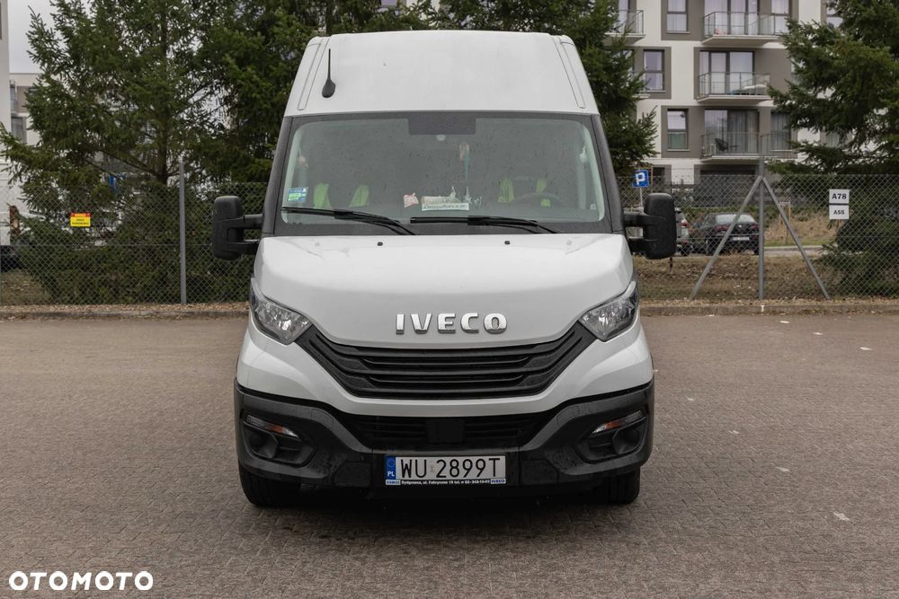 Iveco 35S16 - 12