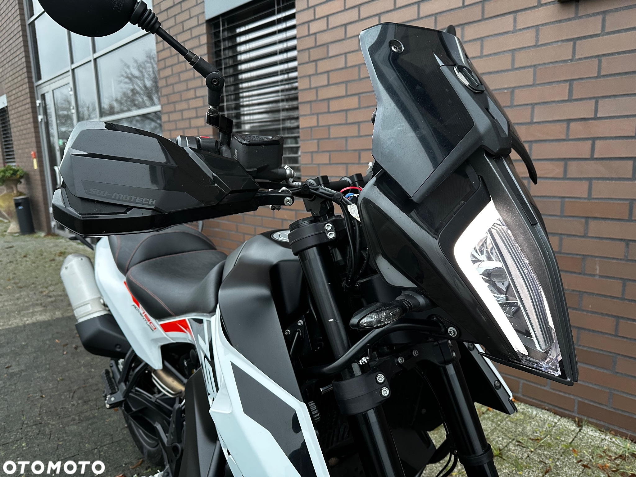 KTM Adventure - 15