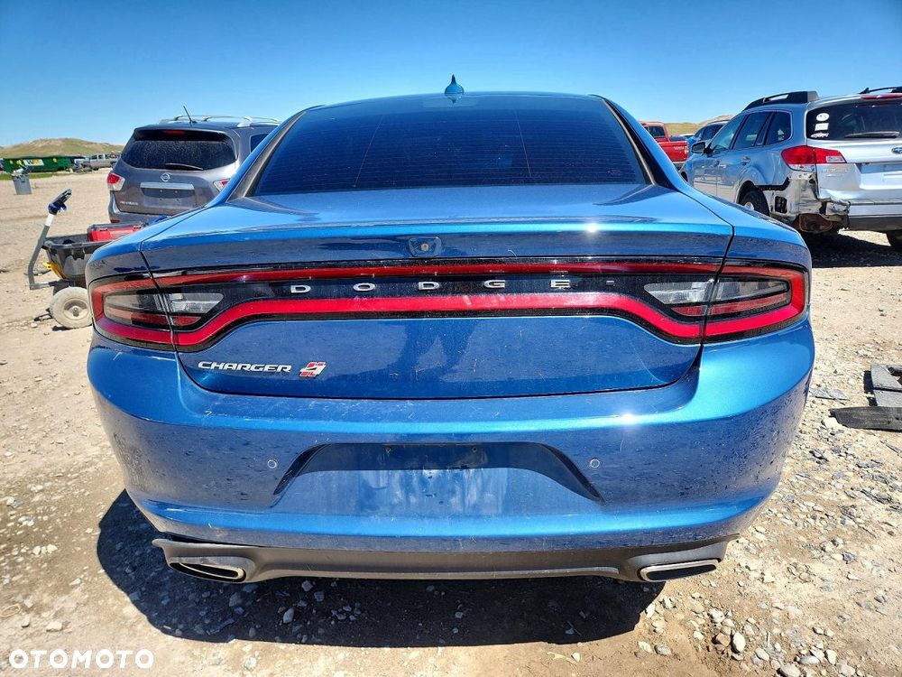 Dodge Charger - 6