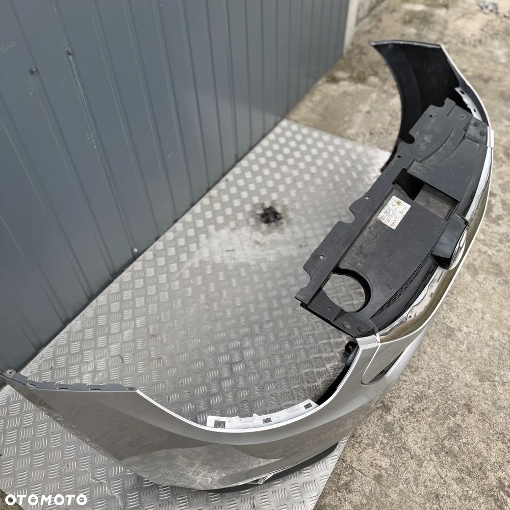 Zderzak przód przedni Kompletny kolor RAH Hyundai IX35 - 8