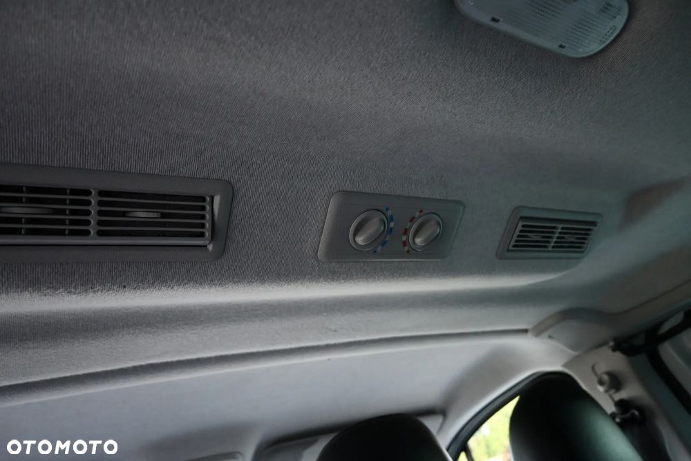 Renault Trafic - 24