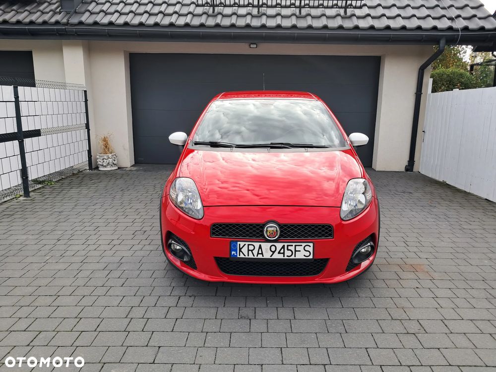Abarth Grande Punto 2009 photo 2
