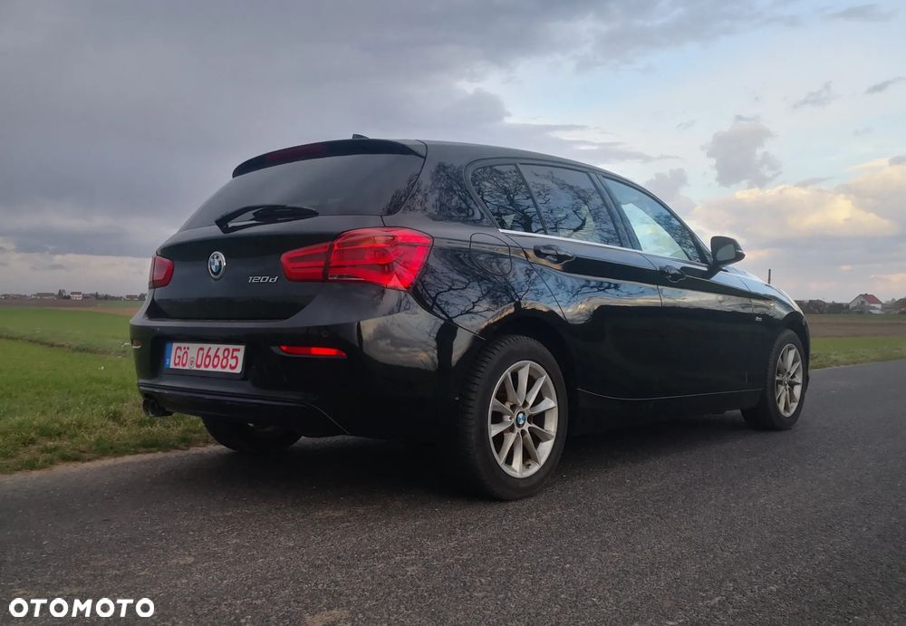 BMW Seria 1 120d Sport-Aut Sport Line - 30
