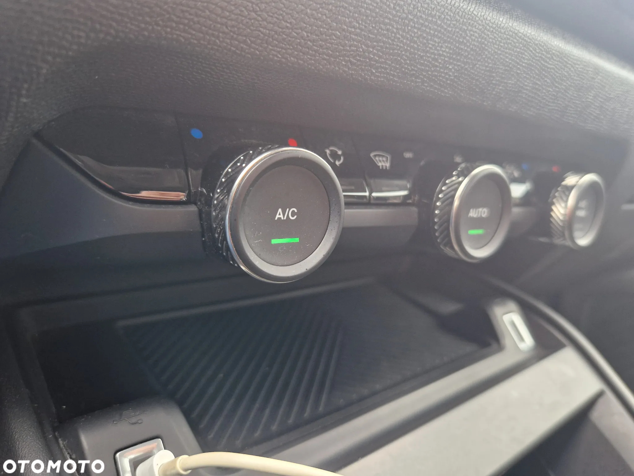 Citroën C4 1.5 BlueHDi Shine S&S - 32