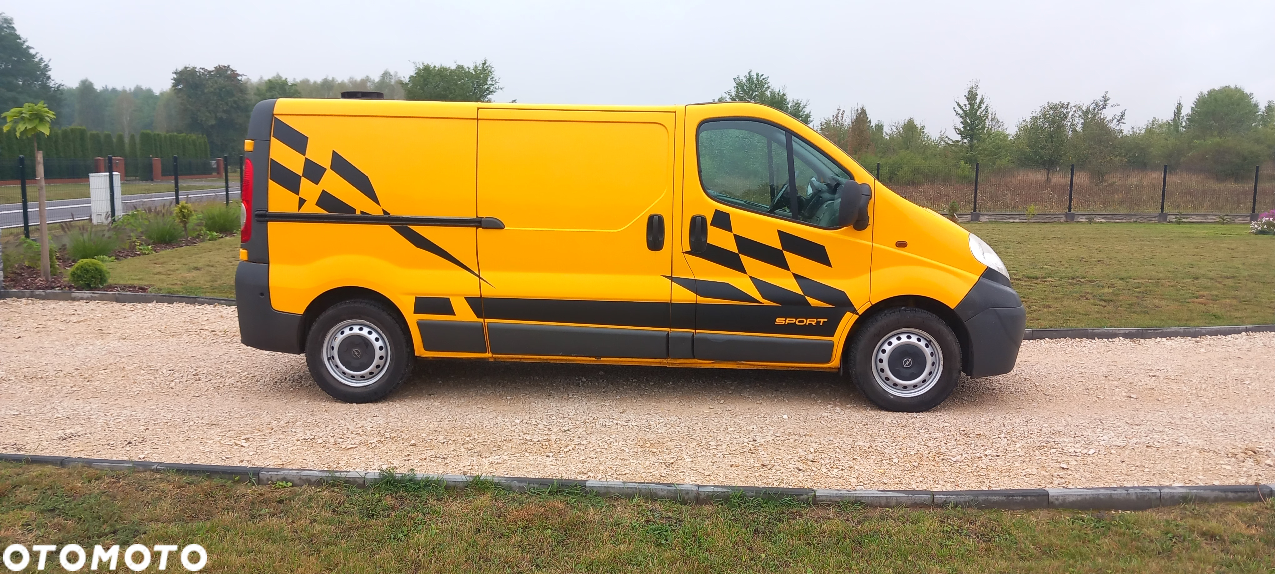 Opel Vivaro - 4