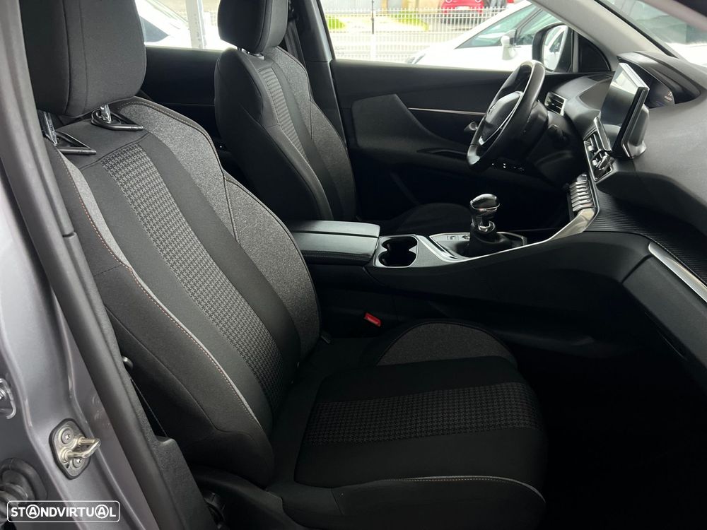 Peugeot 3008 1.5 BlueHDi Active Pack - 23