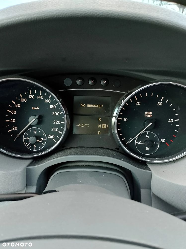 Mercedes-Benz Klasa R 320 CDI L 4-Matic - 16