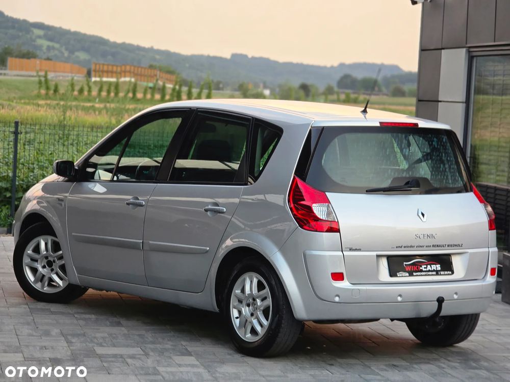 Renault Scenic 2.0 16V Luxe Expression - 12