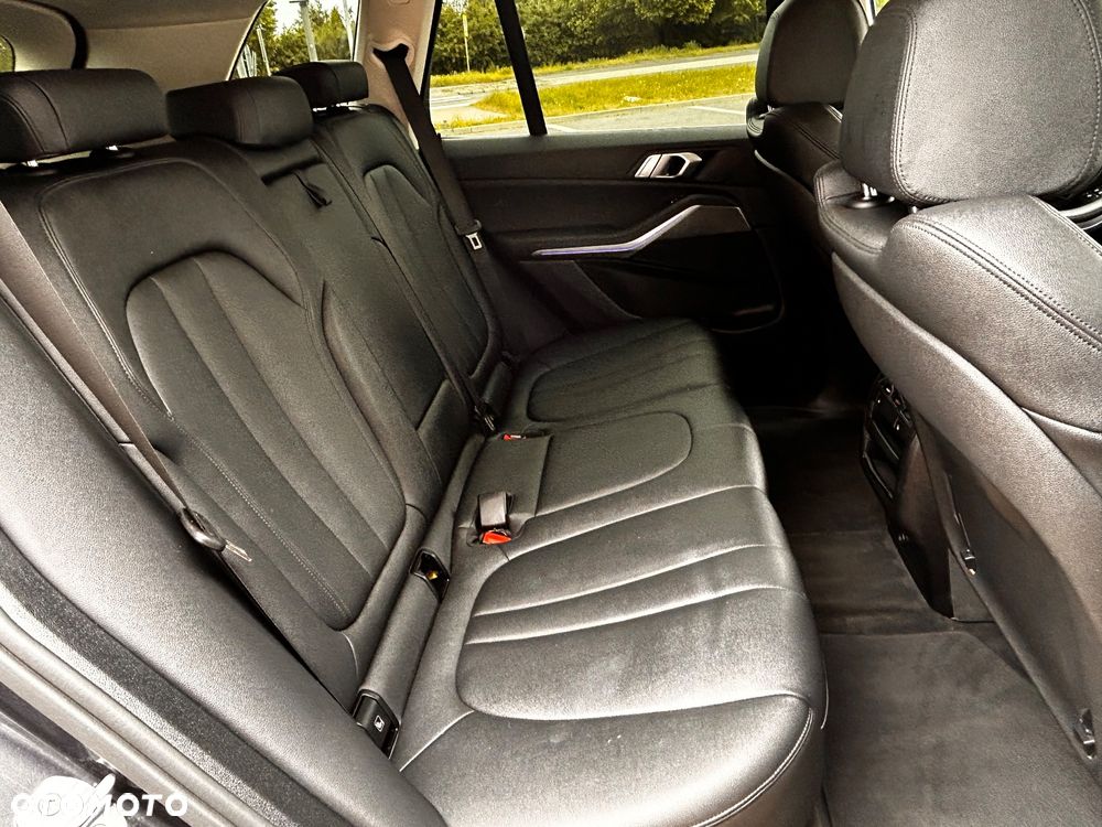 BMW X5 xDrive25d - 8