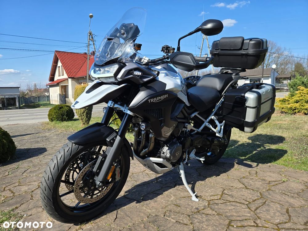 Triumph Tiger - 2