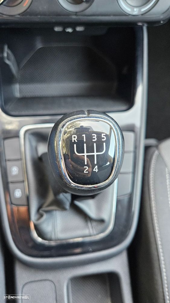 Skoda Fabia 1.0 MPI - 44