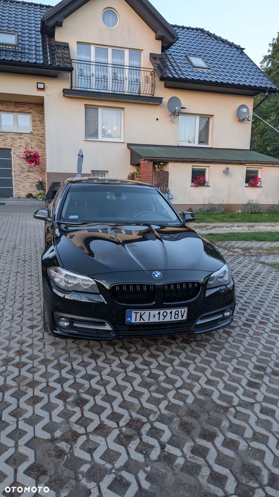 BMW Seria 5 2015 photo 2