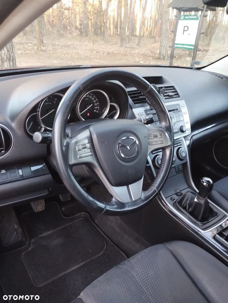 Mazda 6 2.0 CD Exclusive + - 9