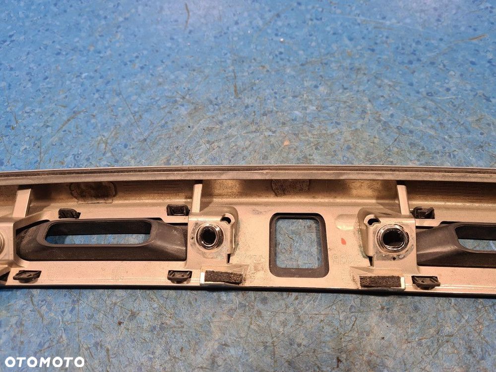 TOYOTA COROLLA E21 LISTWA CHROM BLENDA KLAPY 76801-02K30 - 10