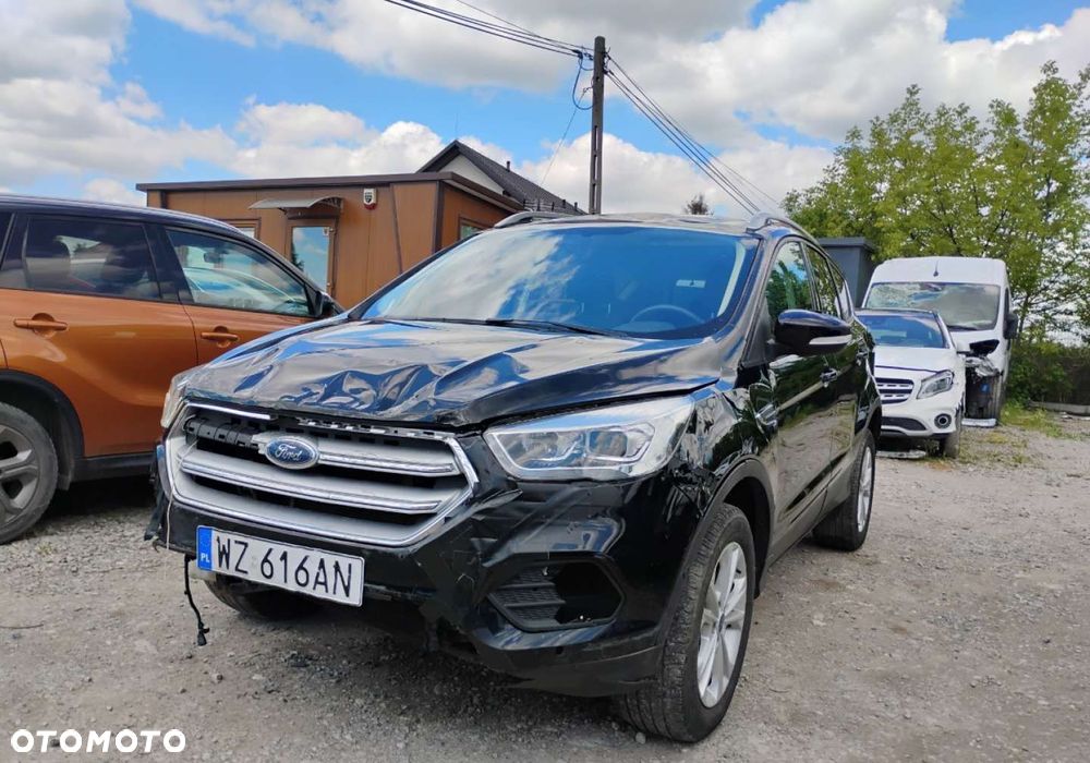 Ford Kuga - 1