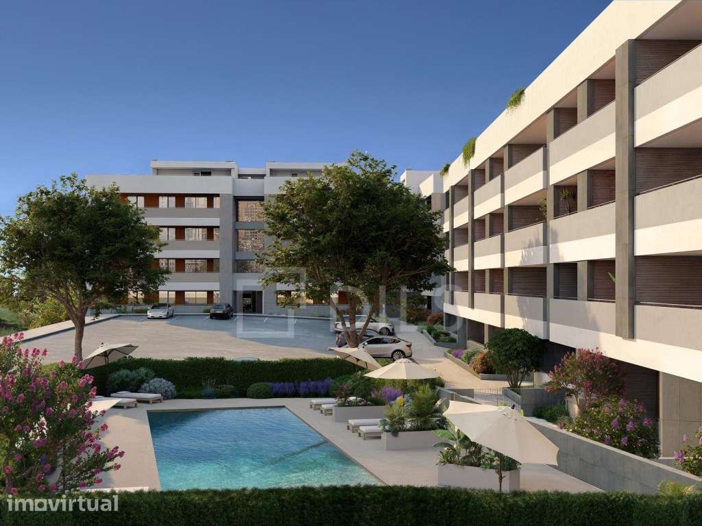 Apartamento T2 Duplex com varanda, em novo empreendimento, em Lagos - Grande imagem: 2/33