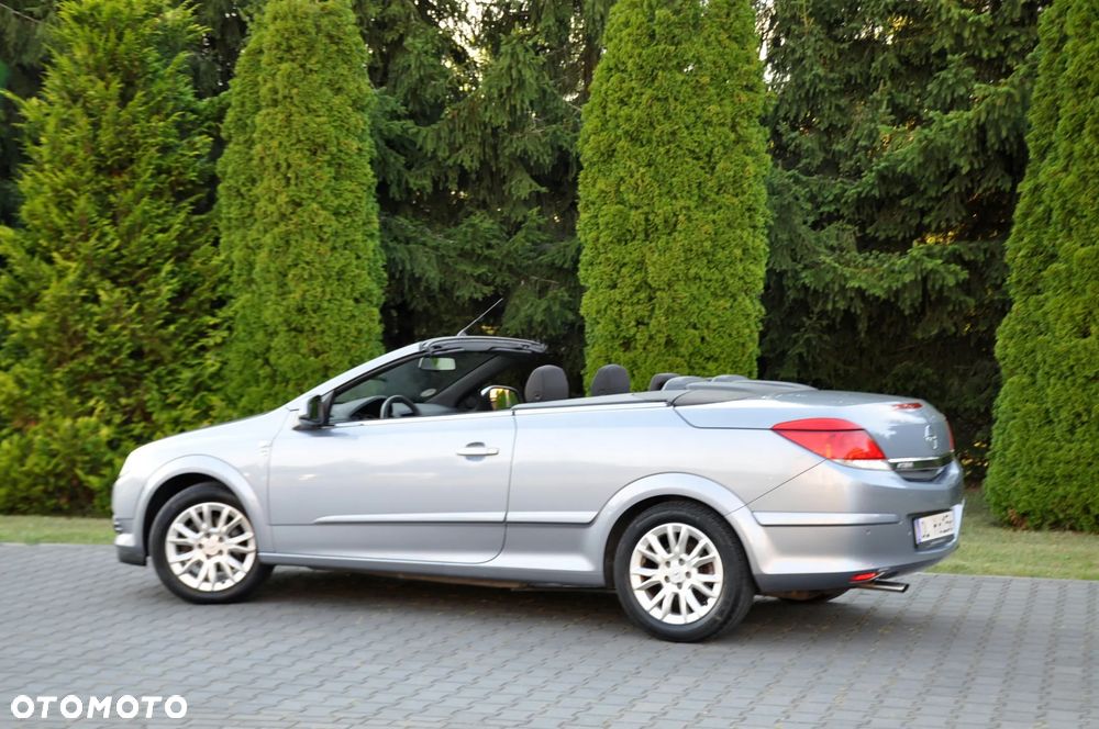 Opel Astra 1.6 Edition 111 Jahre - 15