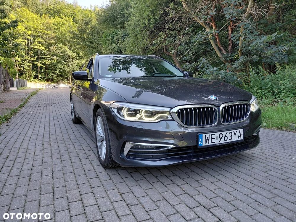 BMW Seria 5 520d Luxury Line - 3
