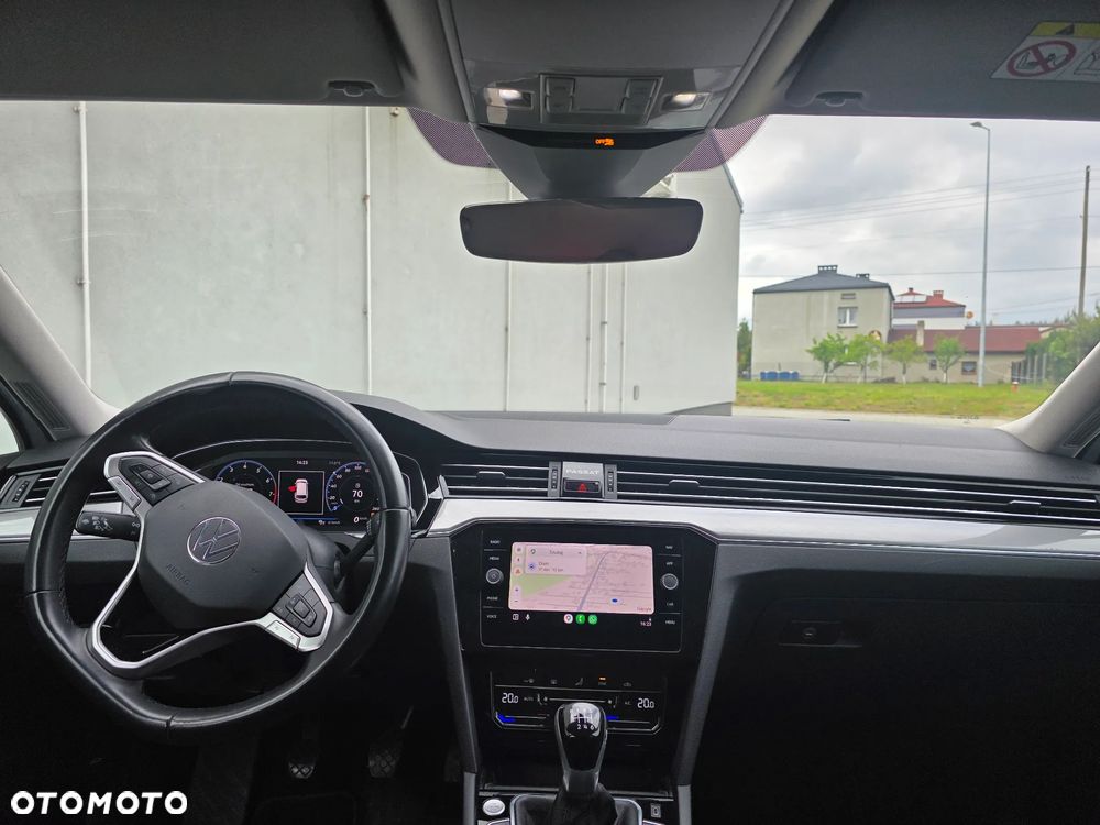 Volkswagen Passat 1.5 TSI EVO Elegance - 10