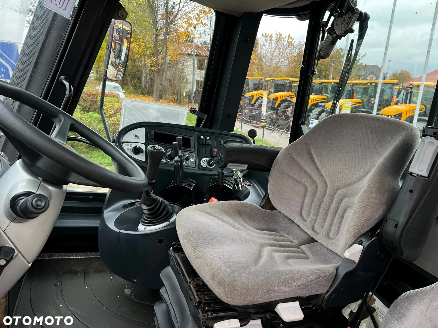 JCB Fastrac 3220 - 11