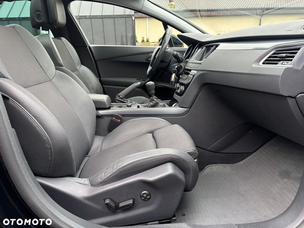 Peugeot 508 HDi FAP 140 Allure - 16