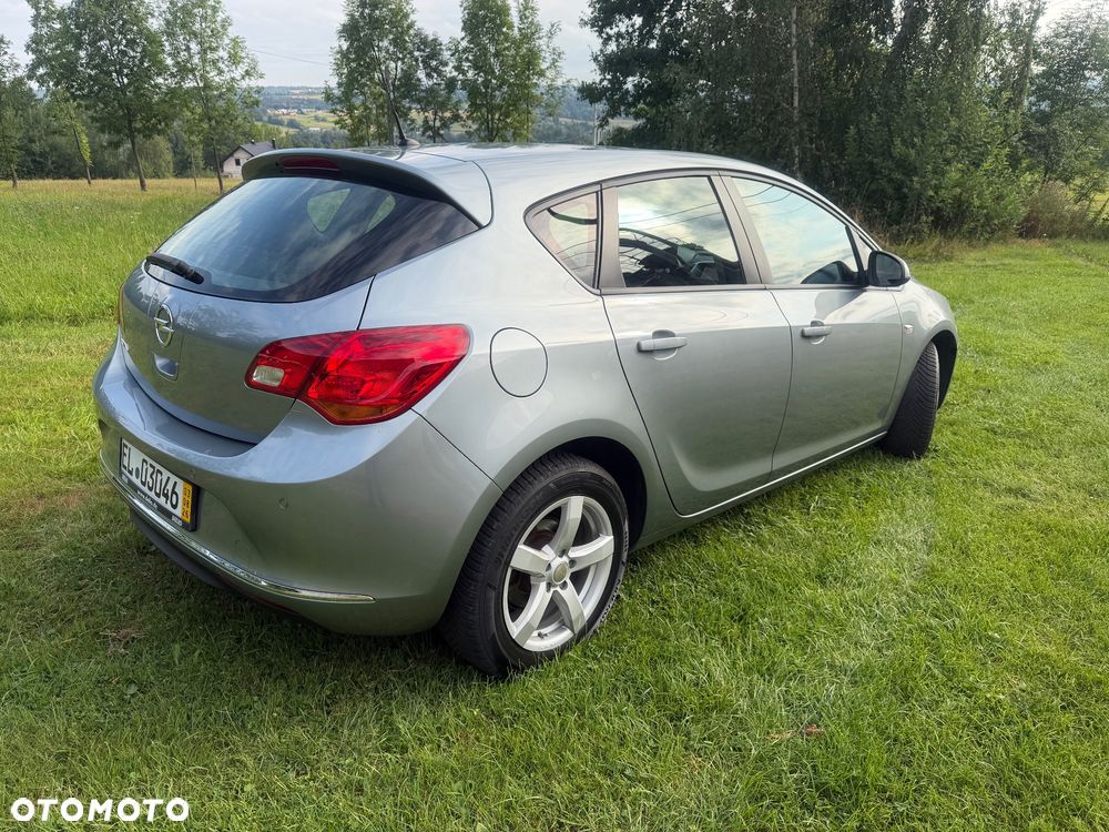 Opel Astra 1.6 Style - 2
