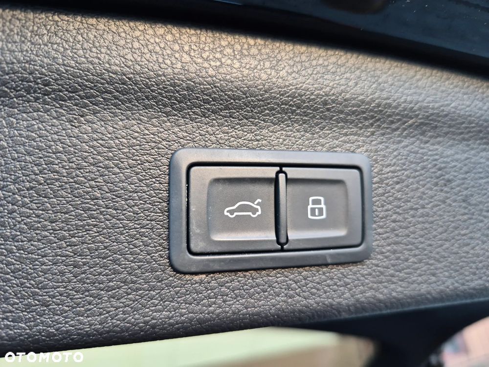 Audi Q3 35 TFSI S line S tronic - 23