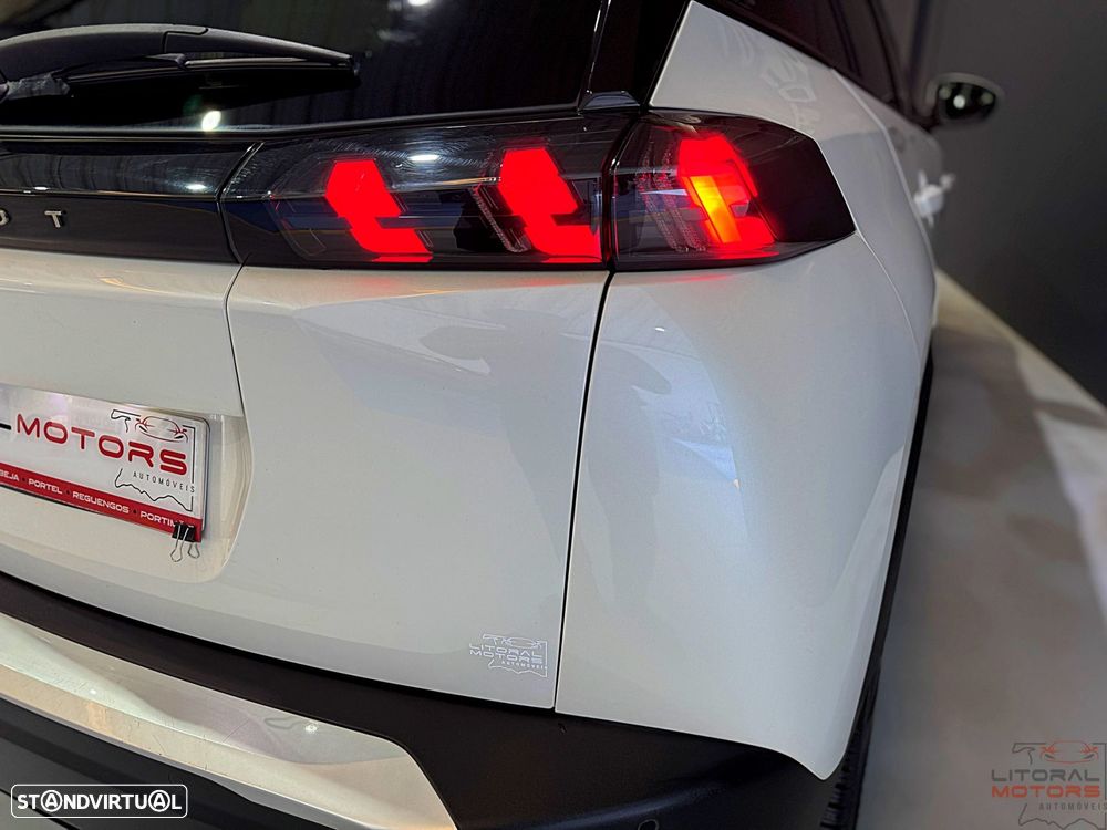 Peugeot 2008 1.2 PureTech Allure Pack - 12