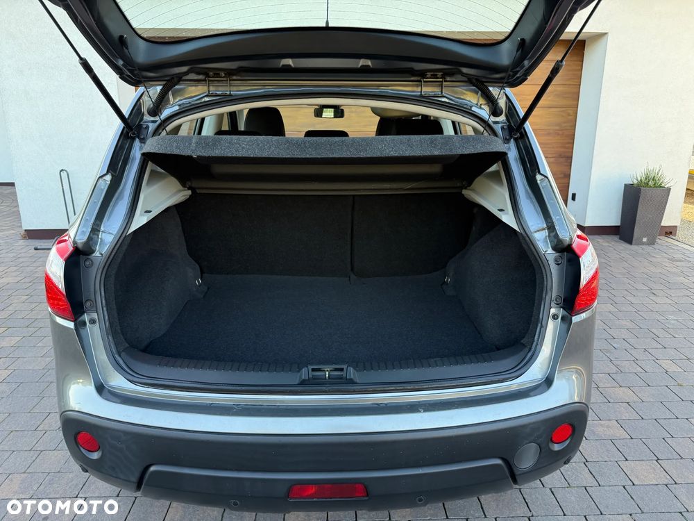 Nissan Qashqai - 12