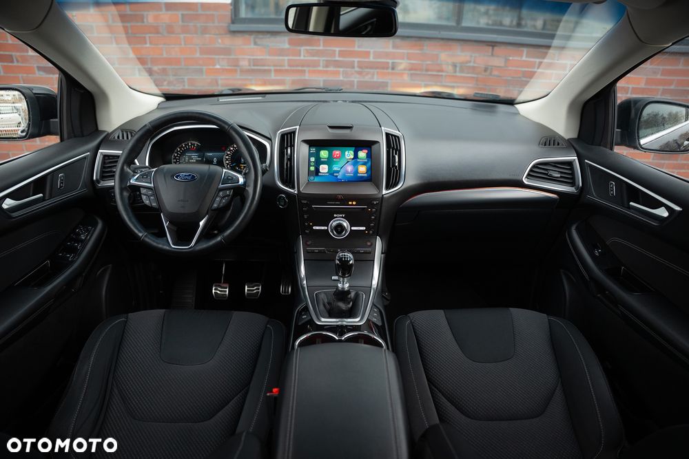 Ford Edge 2.0 TDCi 4x4 Titanium - 4