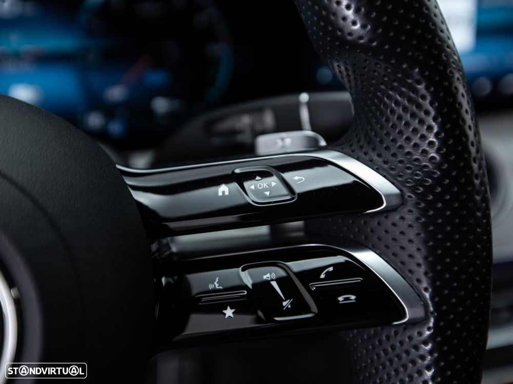 Mercedes-Benz E 300 de AMG Line - 20