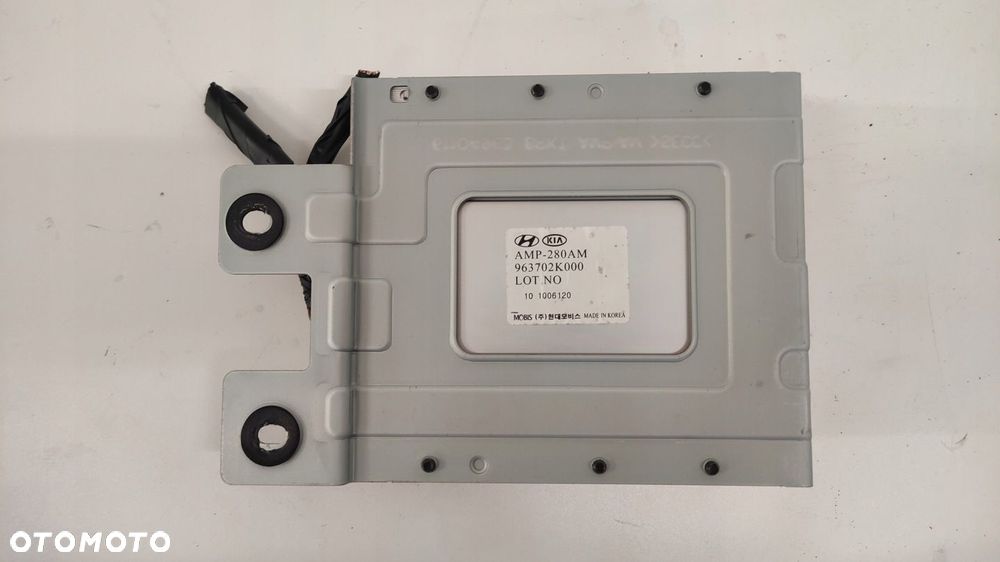 WZMACNIACZ RADIA KIA SOUL 963702K000 08-13 - 2