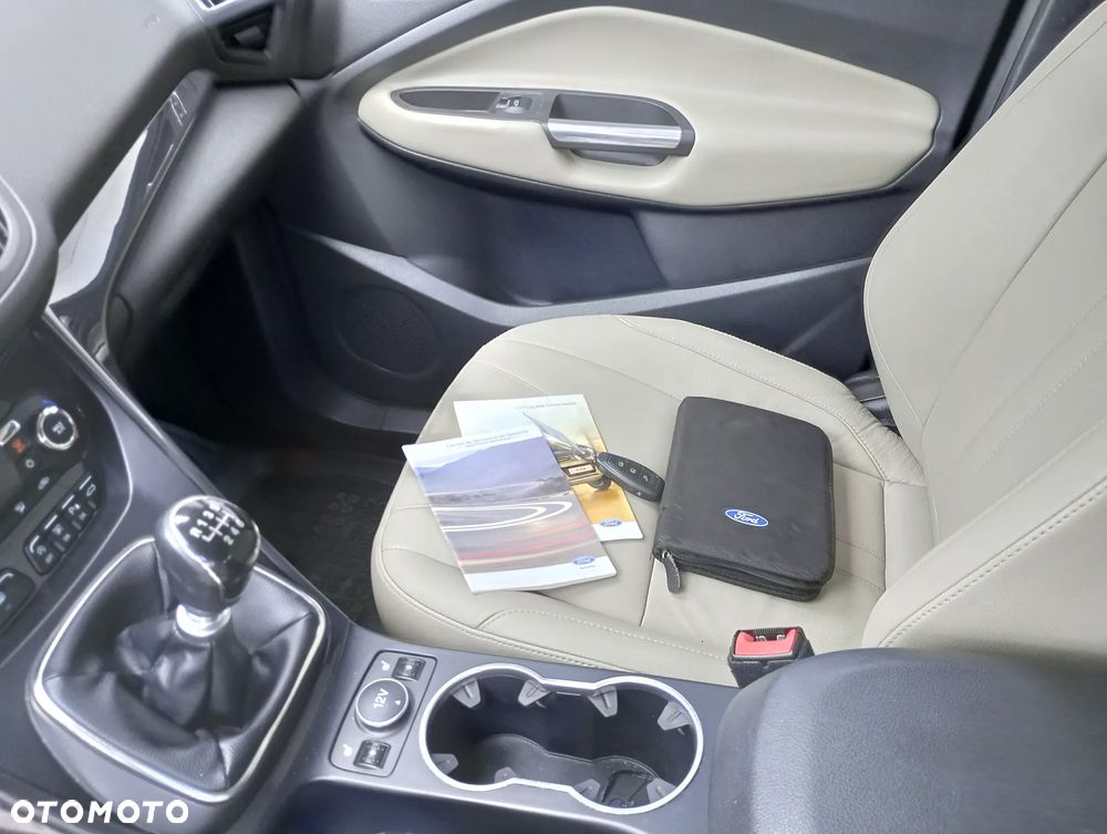 Ford Kuga 2.0 TDCi 4WD Titanium - 9