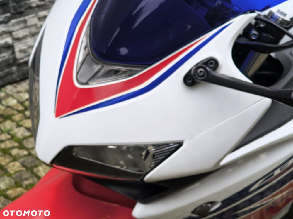 Honda CBR - 30