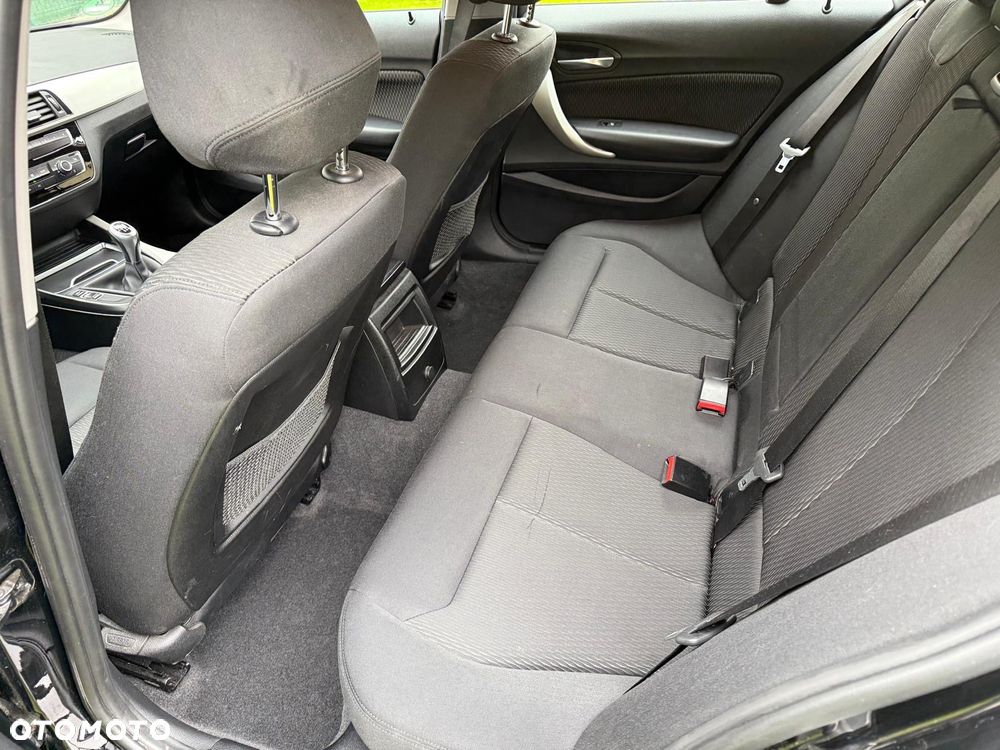 BMW Seria 1 116d EfficientDynamics - 33