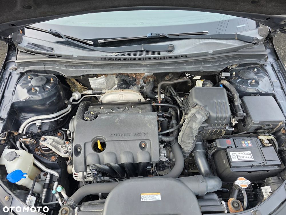 Hyundai i30 1.4 Base + World Cup - 3