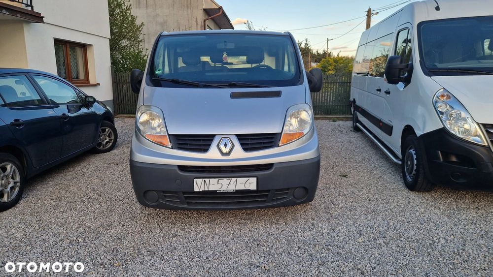 Renault Trafic - 2
