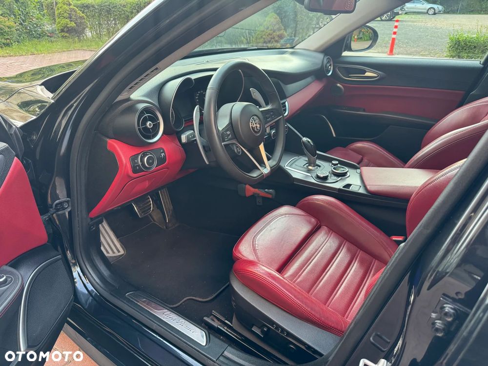Alfa Romeo Giulia 2.0 Turbo Super - 25