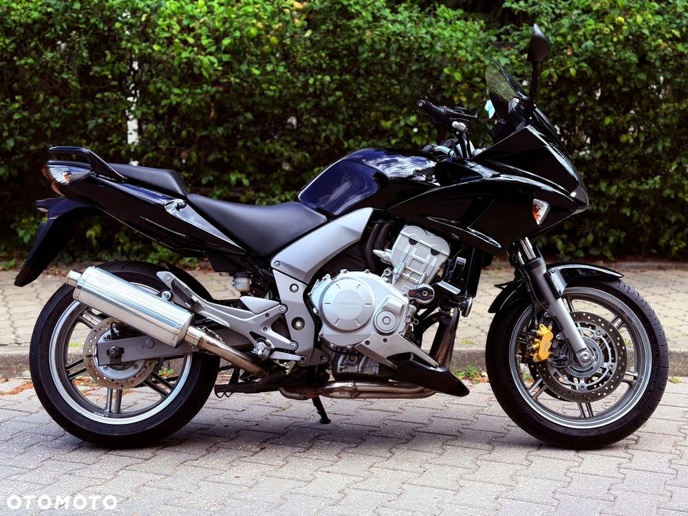 Honda CBF - 2