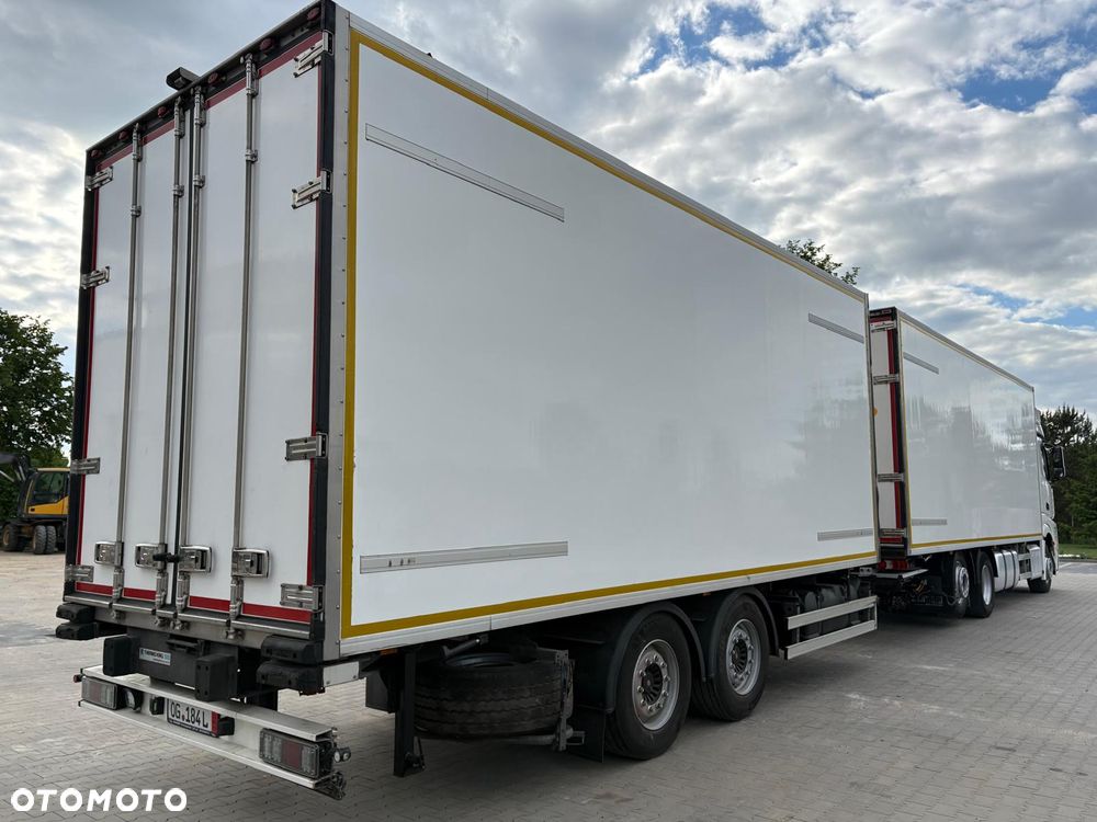 Mercedes-Benz Actros - 7
