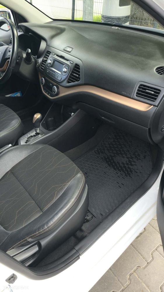 Kia Picanto 1.2 L - 11