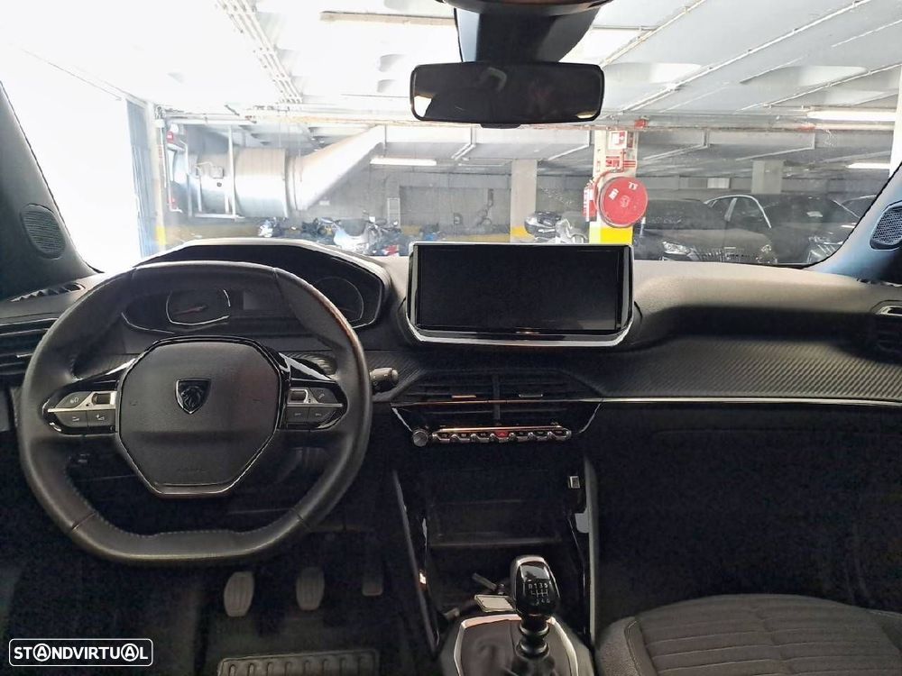 Peugeot 2008 1.2 PureTech Active - 8