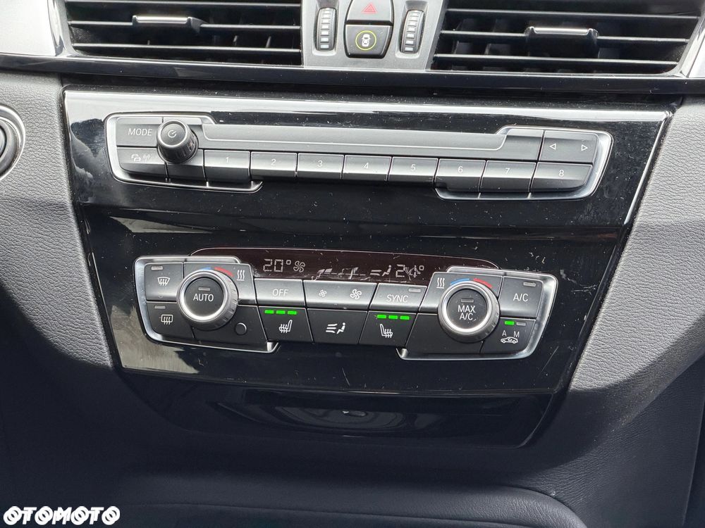 BMW X1 - 8