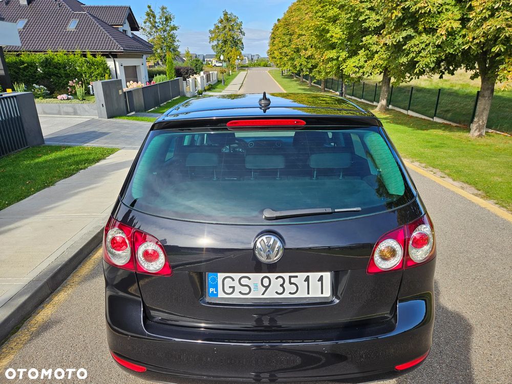 Volkswagen Golf Plus 1.6 TDI BlueMot Comfortline - 22