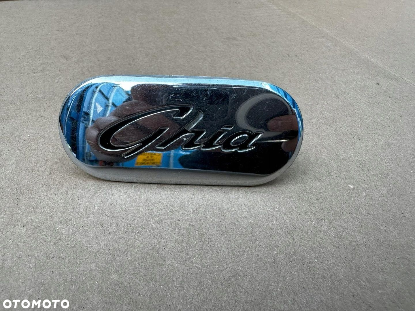 FORD C MAX GHIA SREBNY EMBLEMAT ZNACZEK ORYGINAŁ - 2