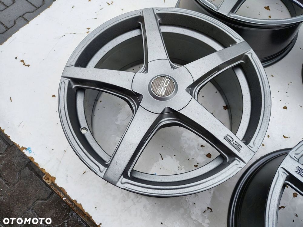 FELGI ALUFELGI 4 SZTUKI KOMPLET 01885 8JX18 G-000 AS7 BMW - 3
