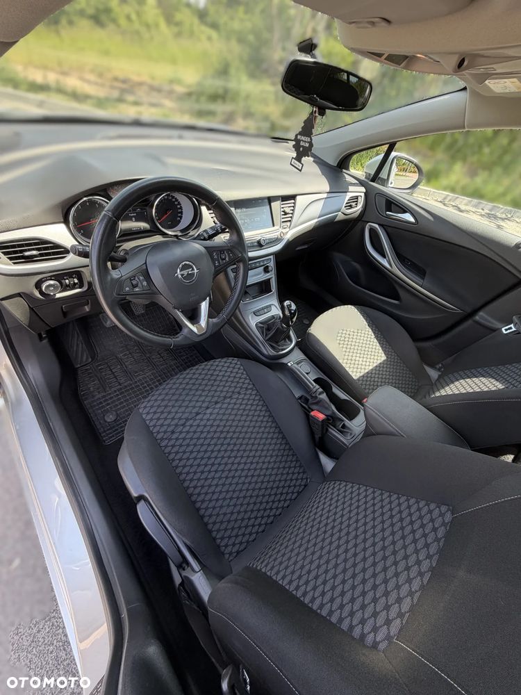 Opel Astra 1.4 T GPF Enjoy S&S - 11