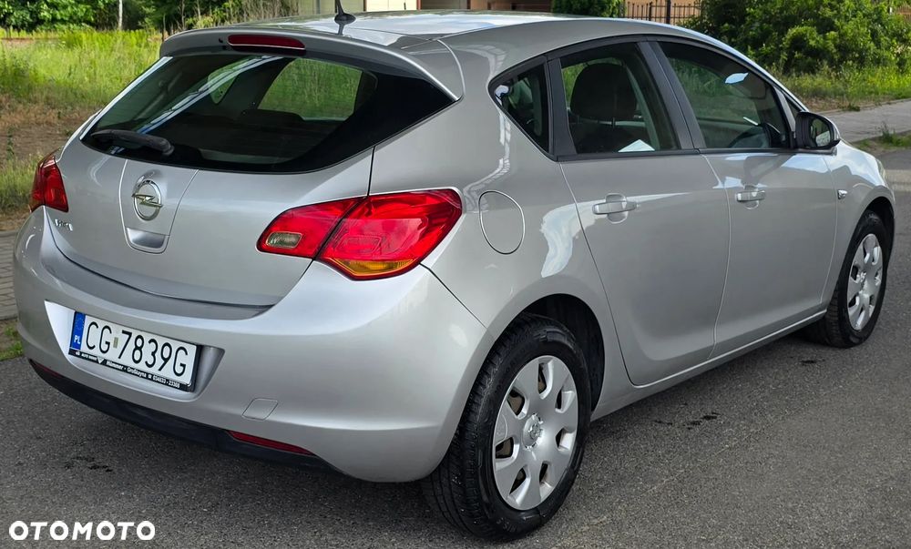 Opel Astra 1.6 Selection - 4