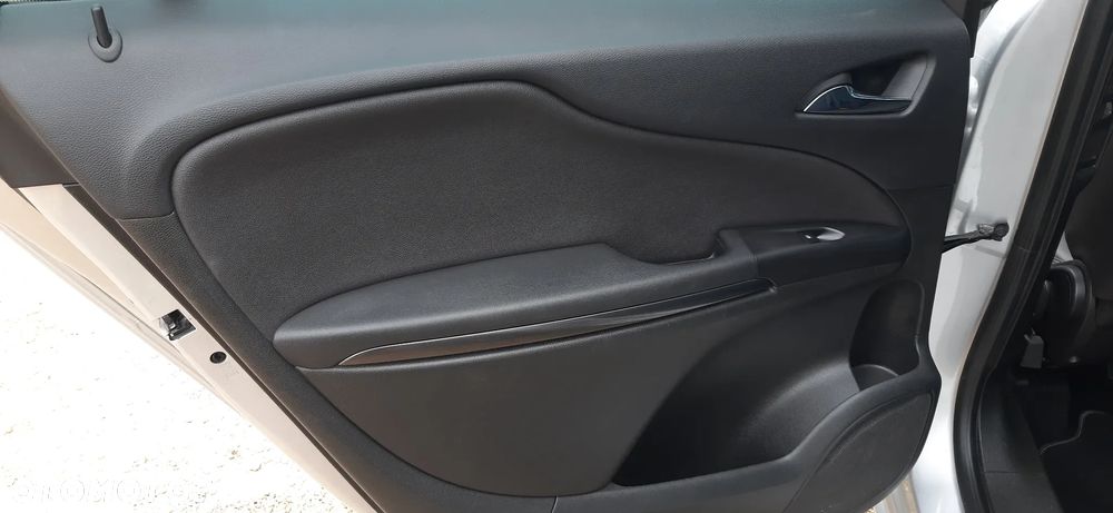 Opel Zafira 1.6 CDTI Elite S&S - 27