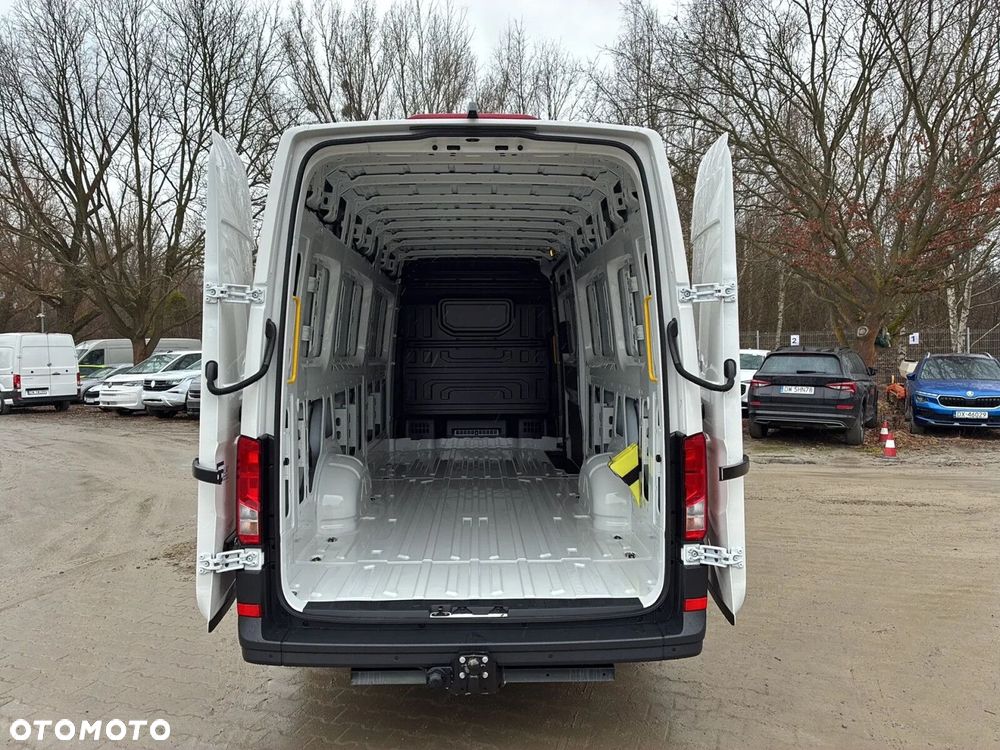 Volkswagen Crafter 35 Furgon LONG/L5H3, 2.0 BiTDI 177KM, Wysoki dach, r. o. 4490mm - 11